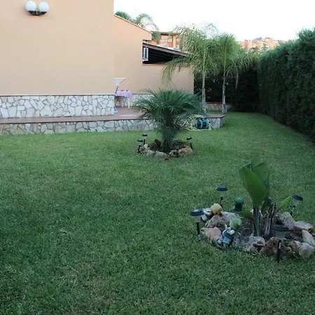 Aga * Campofelice Di Roccella